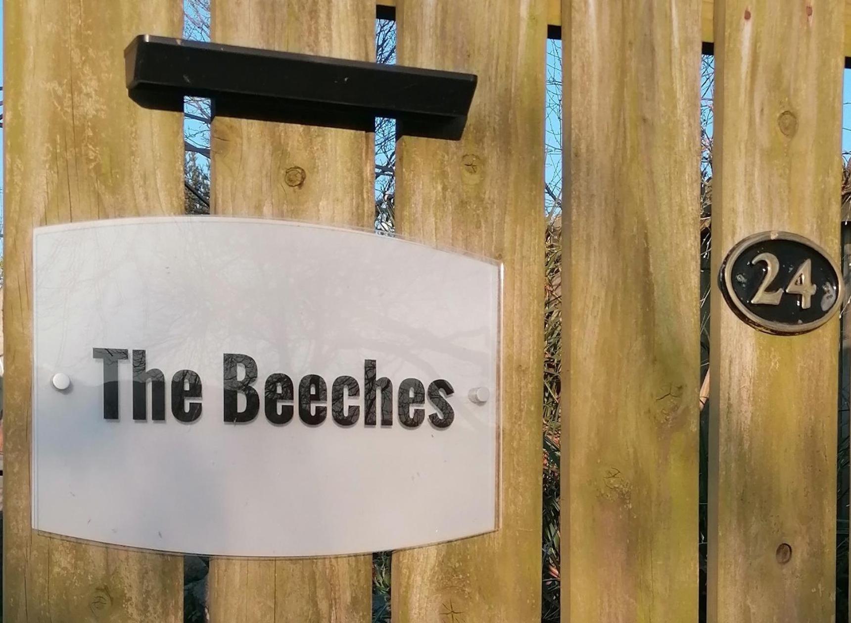 The Beeches Apartamento Newry Exterior foto